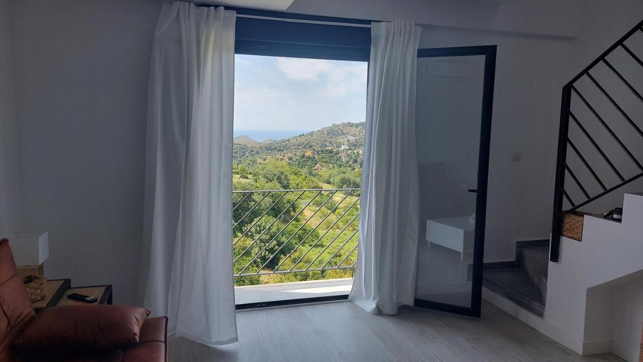 Apartment Duplex Bellas Vistas Ojen